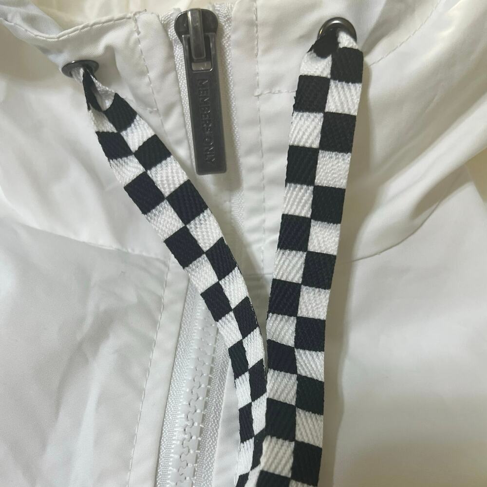 Members Only White Black Windbreaker Jacket XS Quarter Zip Hooded Pullover - Picture 8 of 14
